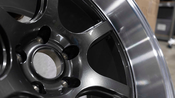 Vulcan Wheels AM6 GUNMETAL & MACHINED LIP |18x10.5-10 | 5x114.3