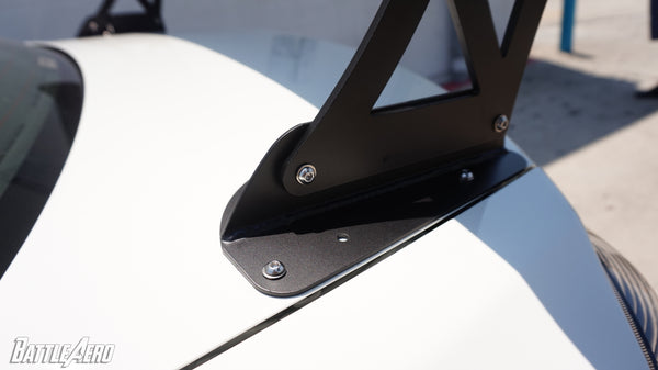 08-15 Mitsubishi EVO X Trunk Mount Bracket