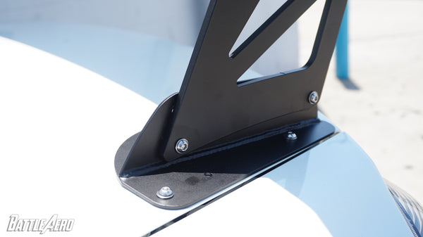 08-15 Mitsubishi EVO X Trunk Mount Bracket