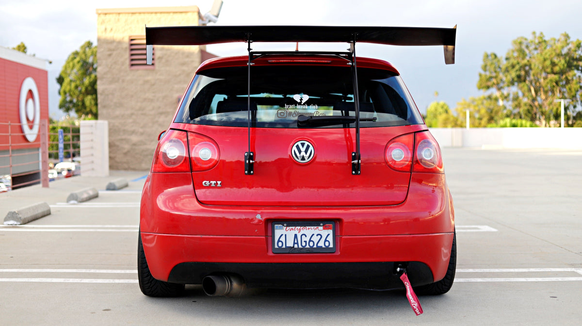 Hatch Mount Wing for VW Golf / GTI (MK5) BattleAero