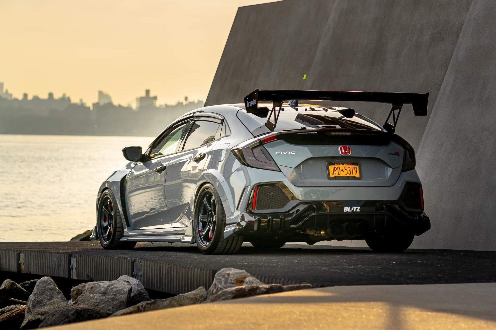 Wing Riser Fk8 Trunk Mount Wing for Honda FK8 Civic Type-R – BattleAero