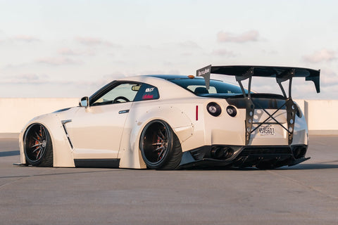 V4 Chassis Mount Wing for Nissan GT-R (R35)