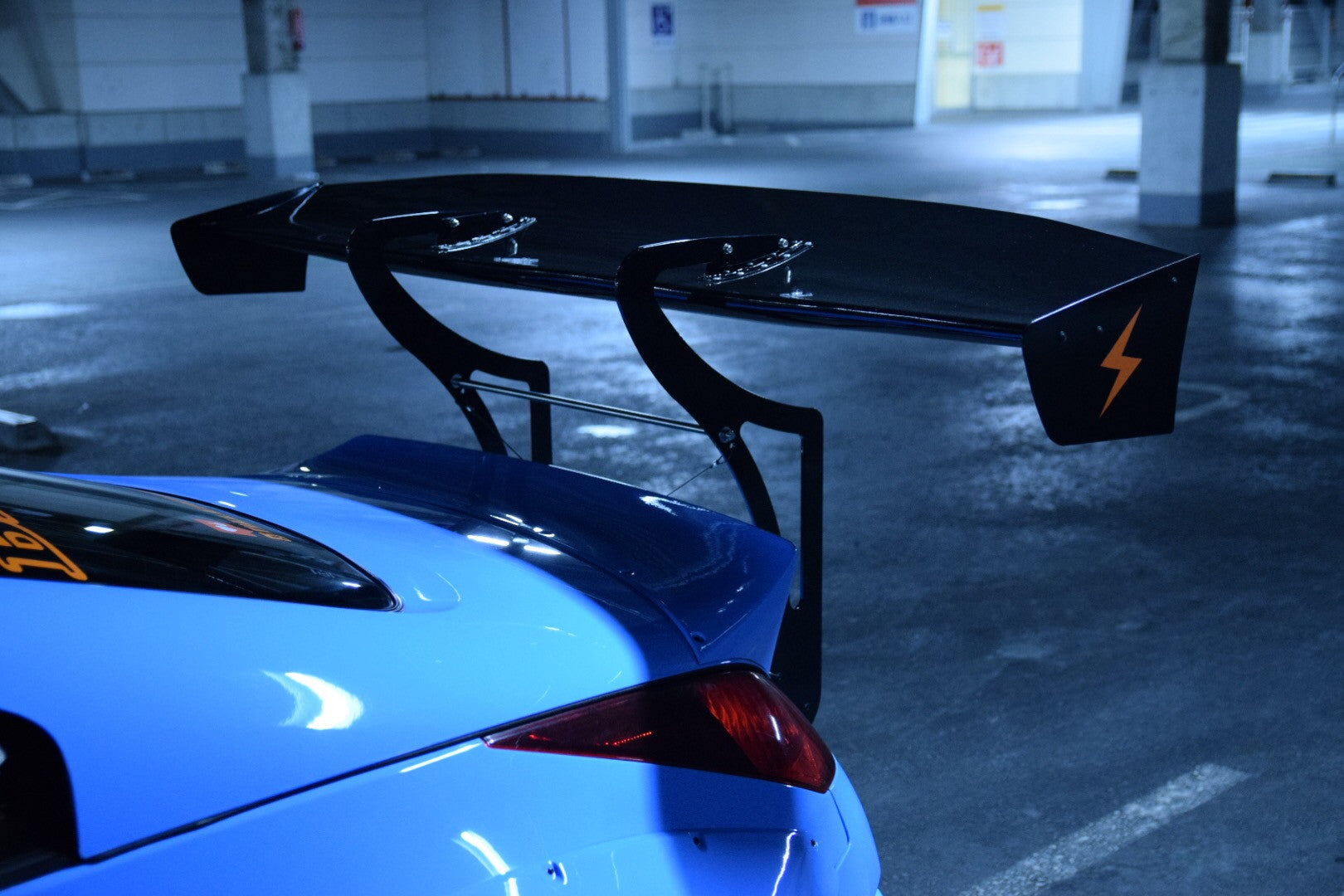 Swan Neck Chassis Mount Kit for Nissan 350Z – BattleAero